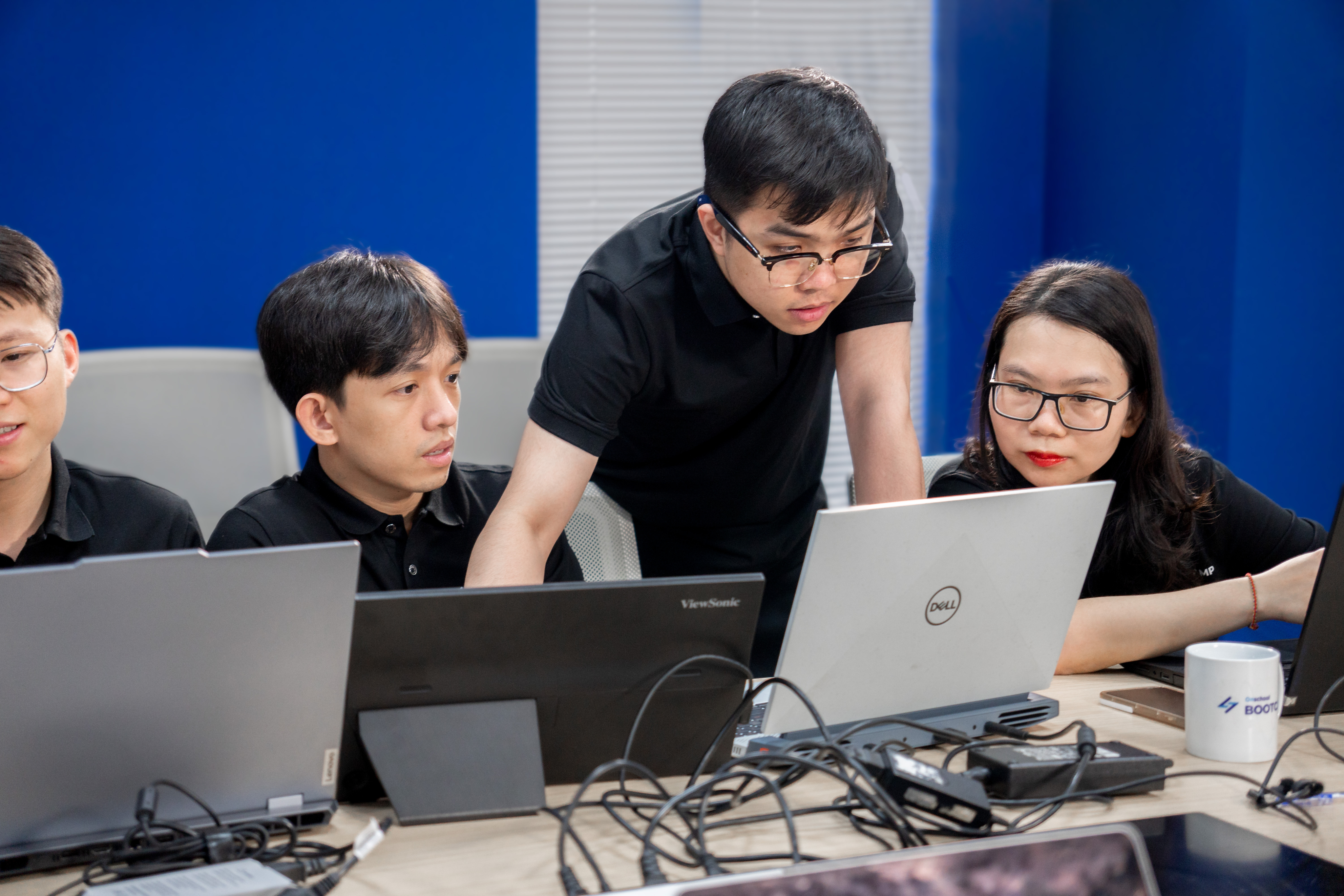 Nền tảng học trực tuyến